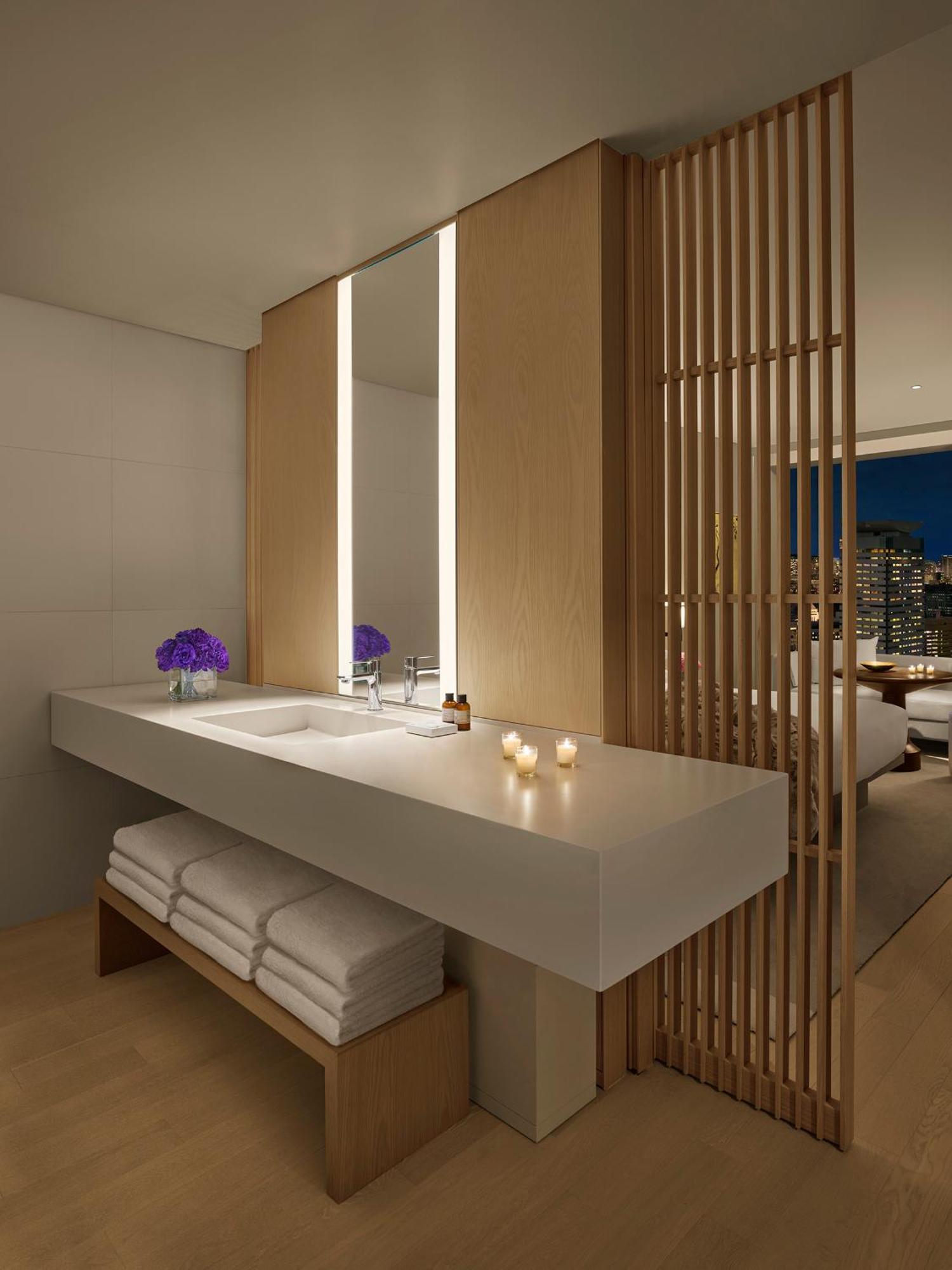 The Tokyo Edition, Toranomon Luaran gambar