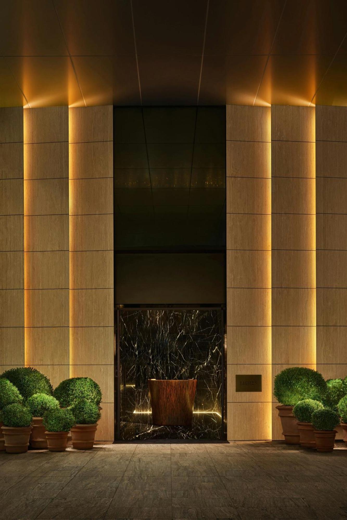 The Tokyo Edition, Toranomon Luaran gambar