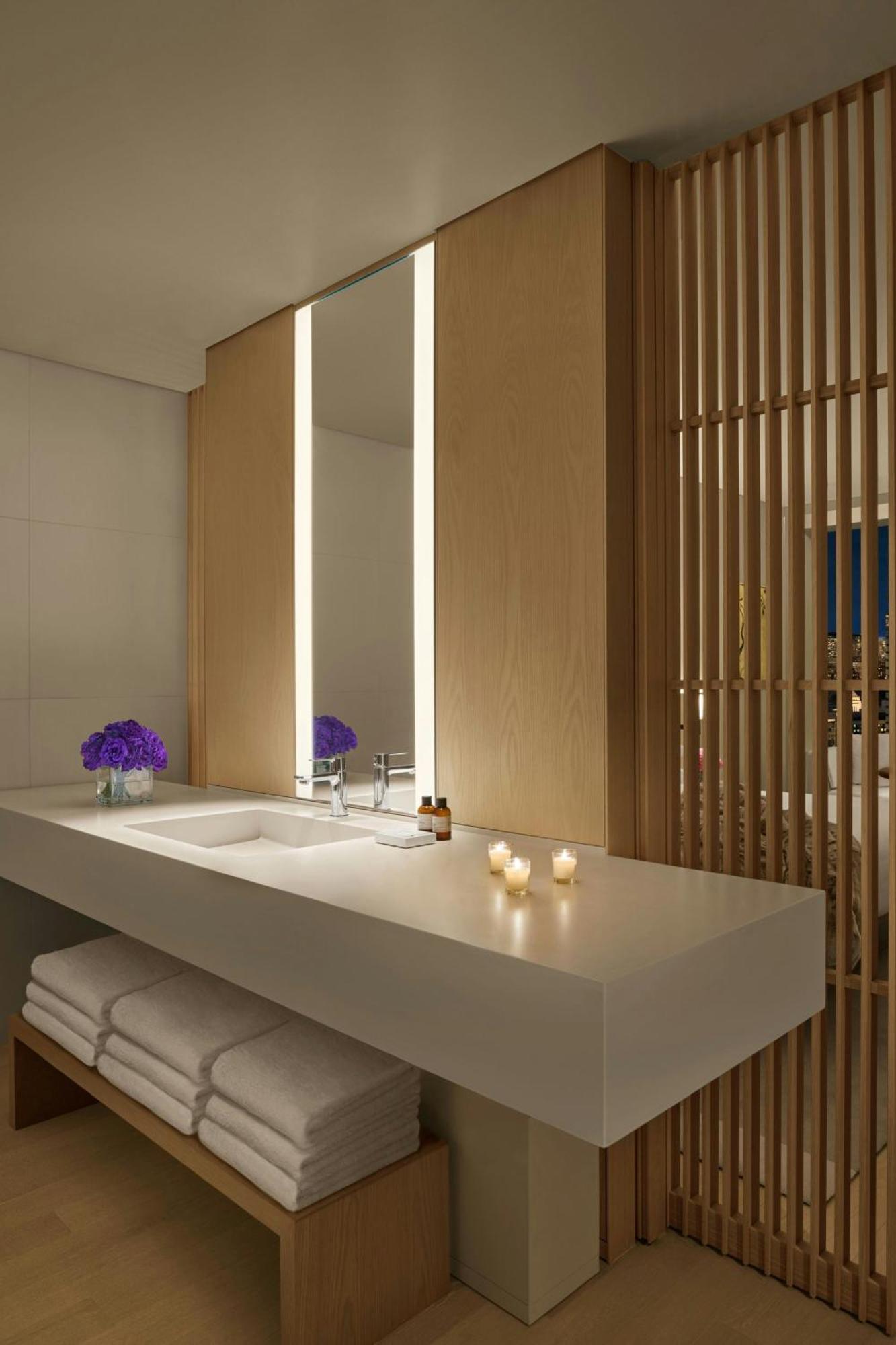 The Tokyo Edition, Toranomon Luaran gambar